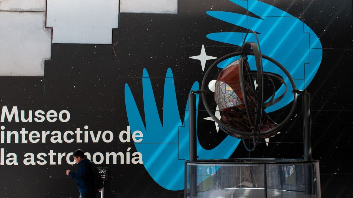 MIM – Los Cielos Oscuros y las Luces Brillantes en el corazón del Museo interactivo de la astronomía