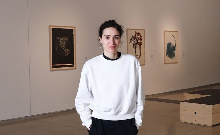 Giulia Bini, jefa de Arts at CERN, ofrecerá charla para explorar el vínculo entre arte y ciencia